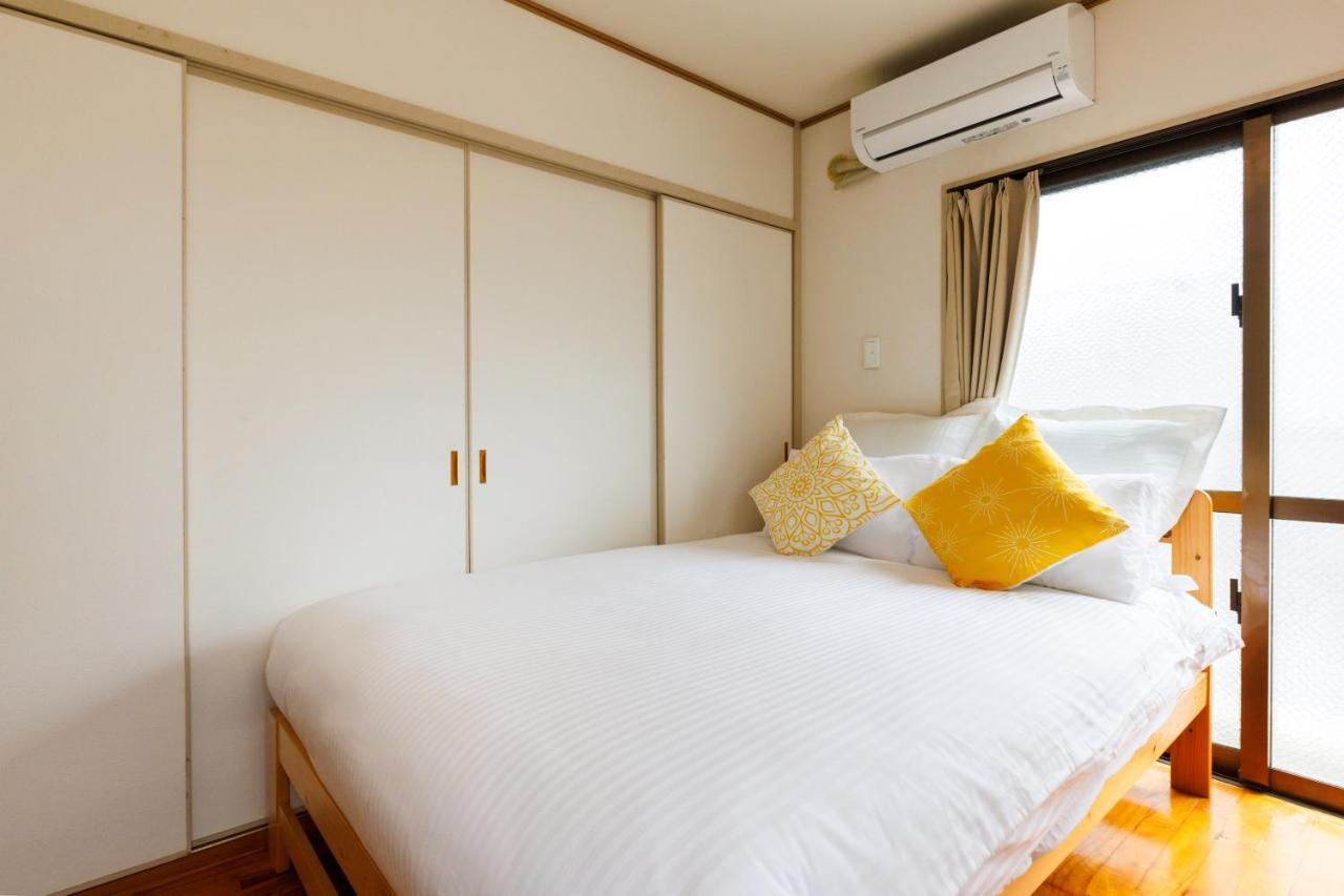 Naha Gajumaru Apartment Hotel 301 Buitenkant foto