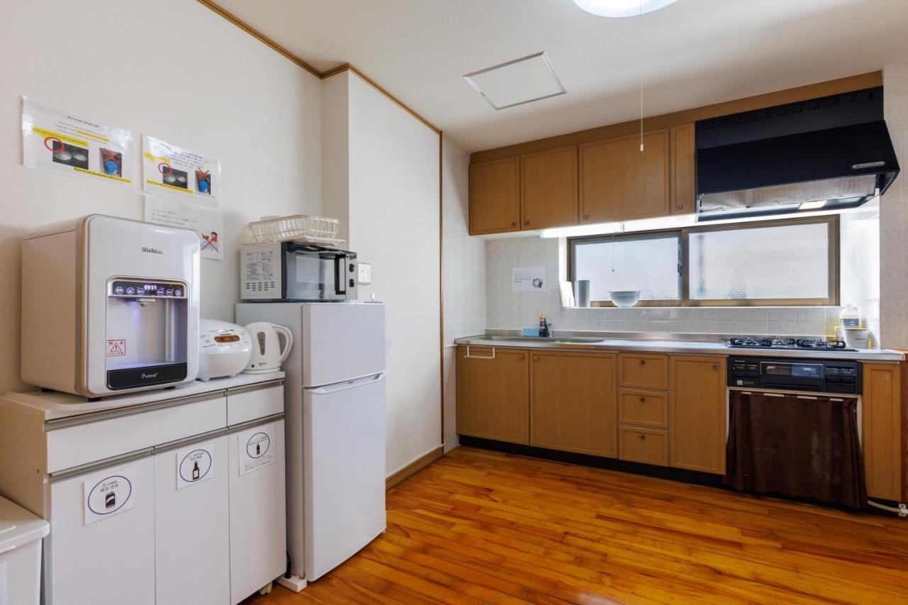Naha Gajumaru Apartment Hotel 301 Buitenkant foto