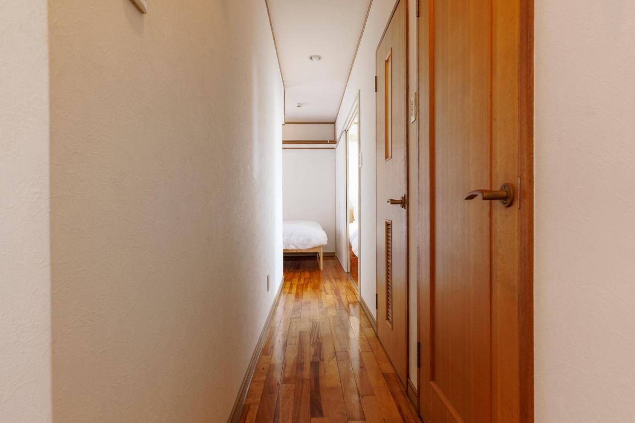 Naha Gajumaru Apartment Hotel 301 Buitenkant foto